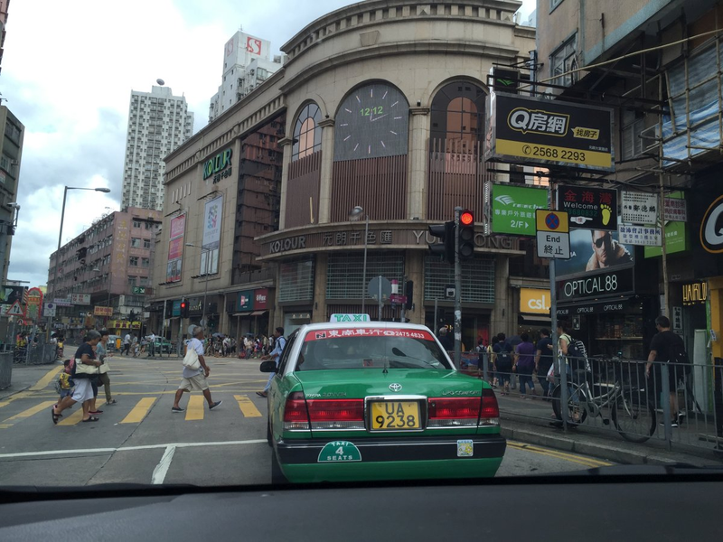 Toyota Crown Comfort LPG, the most common model of Taxi as seen in Japan and Singapore